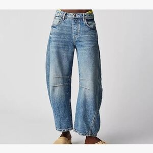 LITEX (Amazon Brand) Barrel Jeans.